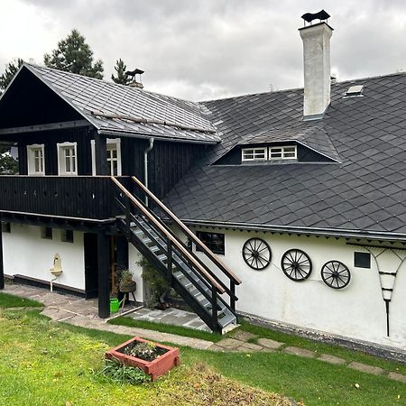 Penzion Pod Zeleznym Vrchem Chřibská Eksteriør bilde